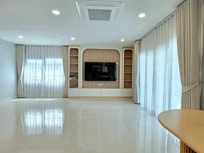 ร้านรับติดตั้งผ้าม่าน